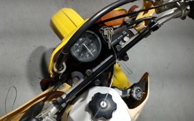 SUZUKI TS125R SF15A
