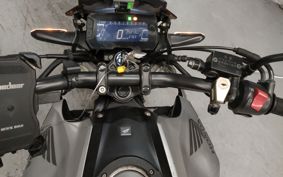 HONDA CB250R MC52