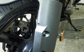 HUSQVARNA SVARTPILEN 250 2014
