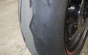 TRIUMPH DAYTONA 675 R 2016