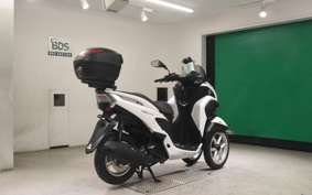 YAMAHA TRICITY 125 A 1999 SE82J