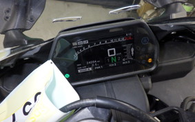 YAMAHA YZF-R1 2016