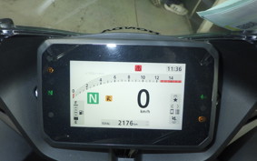 HONDA CBR650R E-Clutch 2024 RH17