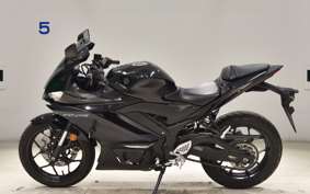 YAMAHA YZF-R25 A 2015 RG74J