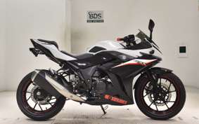 SUZUKI GSX250RA