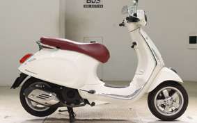 VESPA PRIMAVERA 125