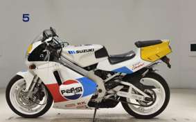 SUZUKI RGV250 Gamma VJ22A