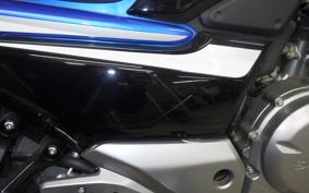 SUZUKI GSR250 2019