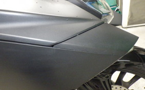 HONDA NM4 VULTUS -01 2015 RC82