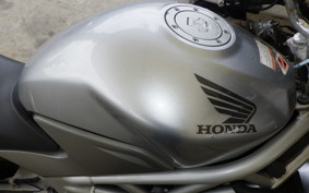 HONDA VTR 250 Gen. 2 2025 MC33
