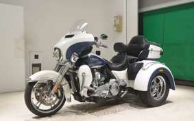 HARLEY FLHTCUTG TRIKE 2015