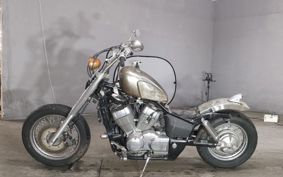 HONDA SHADOW 750 RC50