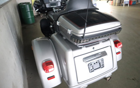 HARLEY FLHTCU 2021 MAD