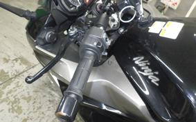 KAWASAKI NINJA 1000 A 2017 ZXT00W