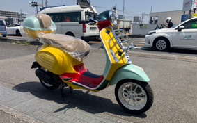 VESPA PRIMA BEIGE RA125