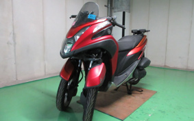 YAMAHA TRICITY 125 SE82J