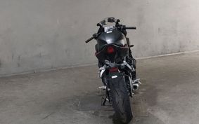 HONDA CBR650R E-Clutch 2025 RH17