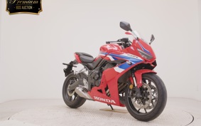 HONDA CBR650R E-Clutch 2025 RH17