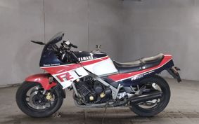 YAMAHA FZ750 1FM