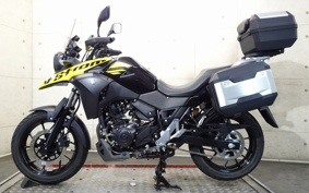 SUZUKI STROM 250 DS11A