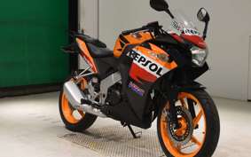 HONDA CBR125R 2013