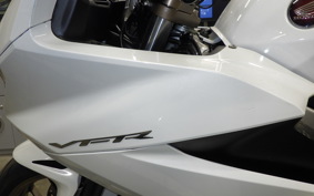 HONDA VFR800F 2015 RC79