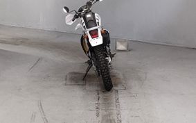 YAMAHA SEROW 250 DG17J