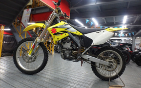 SUZUKI RM-Z250 KX250