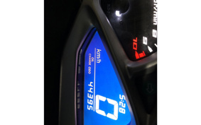 YAMAHA MAJESTYS SG52J