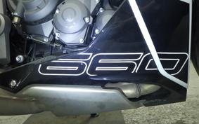 TRIUMPH DAYTONA 660 2024