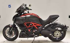 DUCATI DIAVEL Carbon 2012
