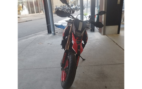 DUCATI HYPERMOTARD 698 MONO R 2024 4B00