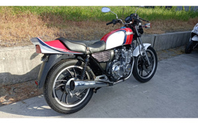 YAMAHA XJ550 4V8