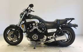 YAMAHA VMAX 2000
