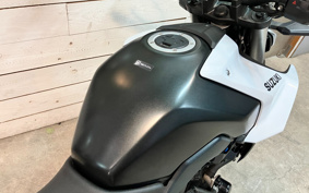 SUZUKI GSX-8S 2024 EM1AA