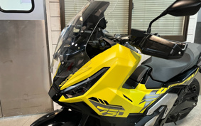 HONDA X-ADV 750 2025 RH21