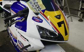 HONDA CBR600RR GEN 2 2005 PC37