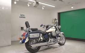 HONDA SHADOW 400 1999 NC34