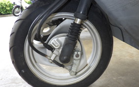 YAMAHA JOG POCHE SA08J