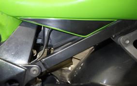 KAWASAKI NINJA ZX-7R 1999