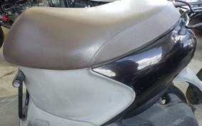 SUZUKI LET's 4 Basket CA43A