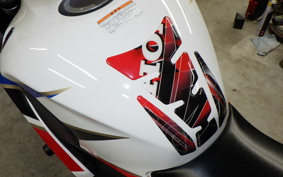 HONDA CBR1000RR ABS 2015 SC59