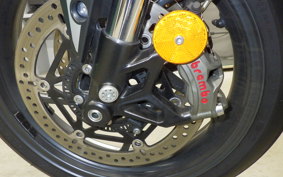 TRIUMPH STREET TRIPLE RS 2024