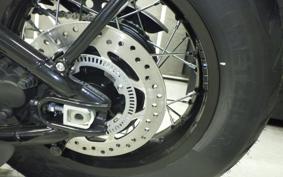 TRIUMPH BONNEVILLE BOBBER 2026