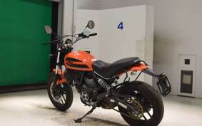 DUCATI SCRAMBLER SIXTY2 2016