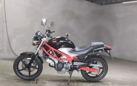 HONDA VTR 250 MC33
