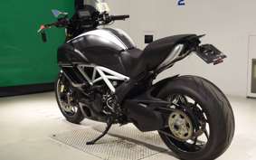 DUCATI ディアベルカーボン 2015