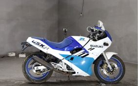 SUZUKI GSX-R250 GJ72A