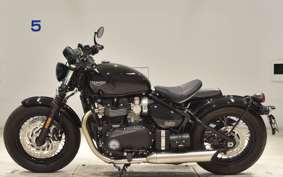 TRIUMPH BONNEVILLE BOBBER 2023