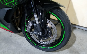 KAWASAKI NINJA ZX-25R ZX250E